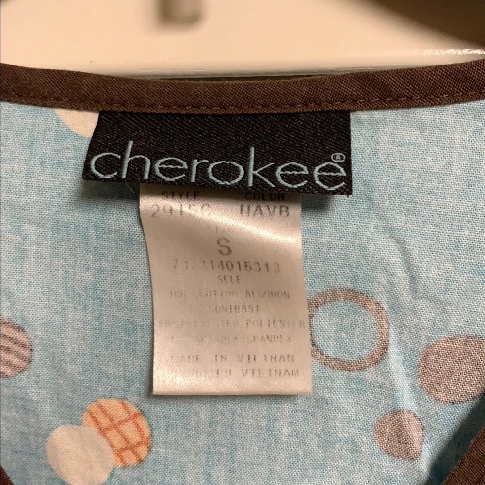 Cherokee size small blue polka dot scrub top - Picture 3 of 3